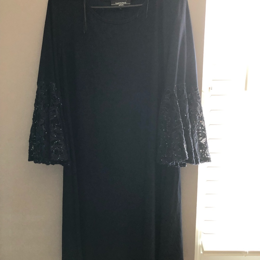 Elegant Sleeve Dress Only Worn Once.